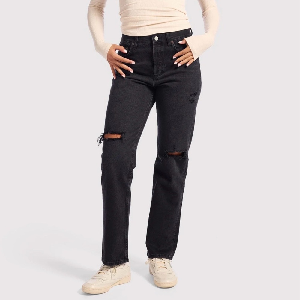 Nuuds Black Distressed Straight Jeans